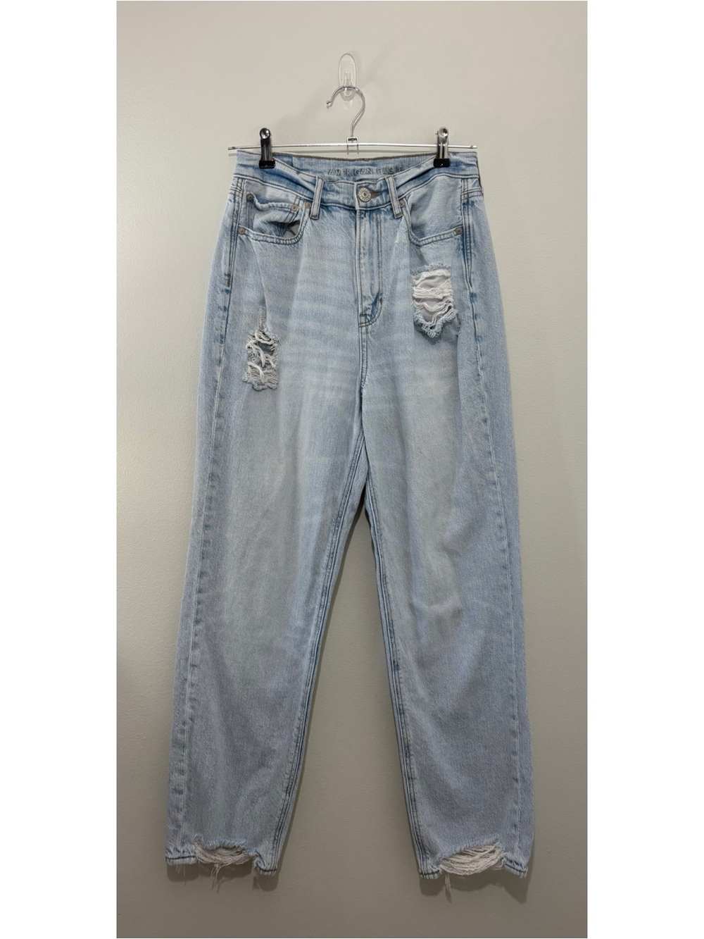 American Eagle “Highest Rise 90’s Boyfriend” distressed denim (size 8 long)